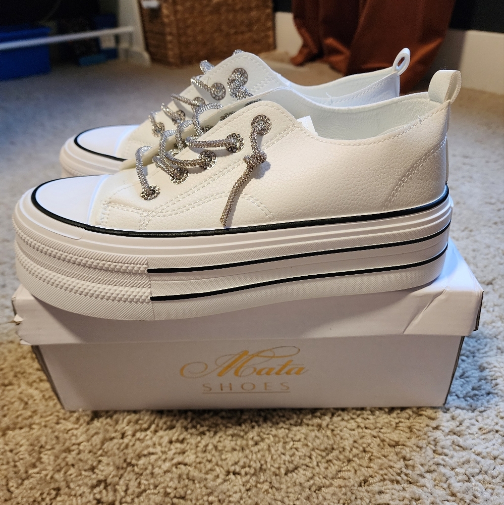 Women's White Platform Sneakers - Sz 9